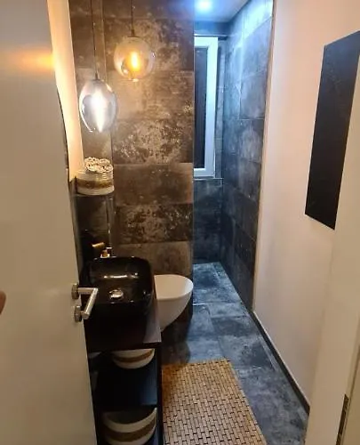 Citynah Whg - 6 Pers., Kueche, Terrasse, Modern Und Zentral Lägenhet *